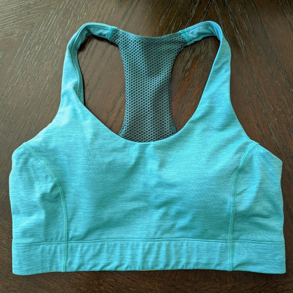 Outdoor Voices Doing Things Bra — Succulent/Jasper — M